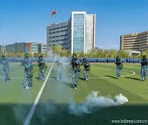 阿尔艾因技战术演练密集，冲刺冠军全力以赴