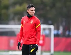 包含看了辽宁4:2重庆独占中甲榜首李金羽在中国足坛的含金量还在上升的词条